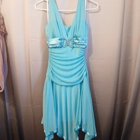 TABOO Formal Dress sz M Chiffon Midi Halter Aqua Blue sexy Wedding Prom Stretch! - Picture 1 of 11